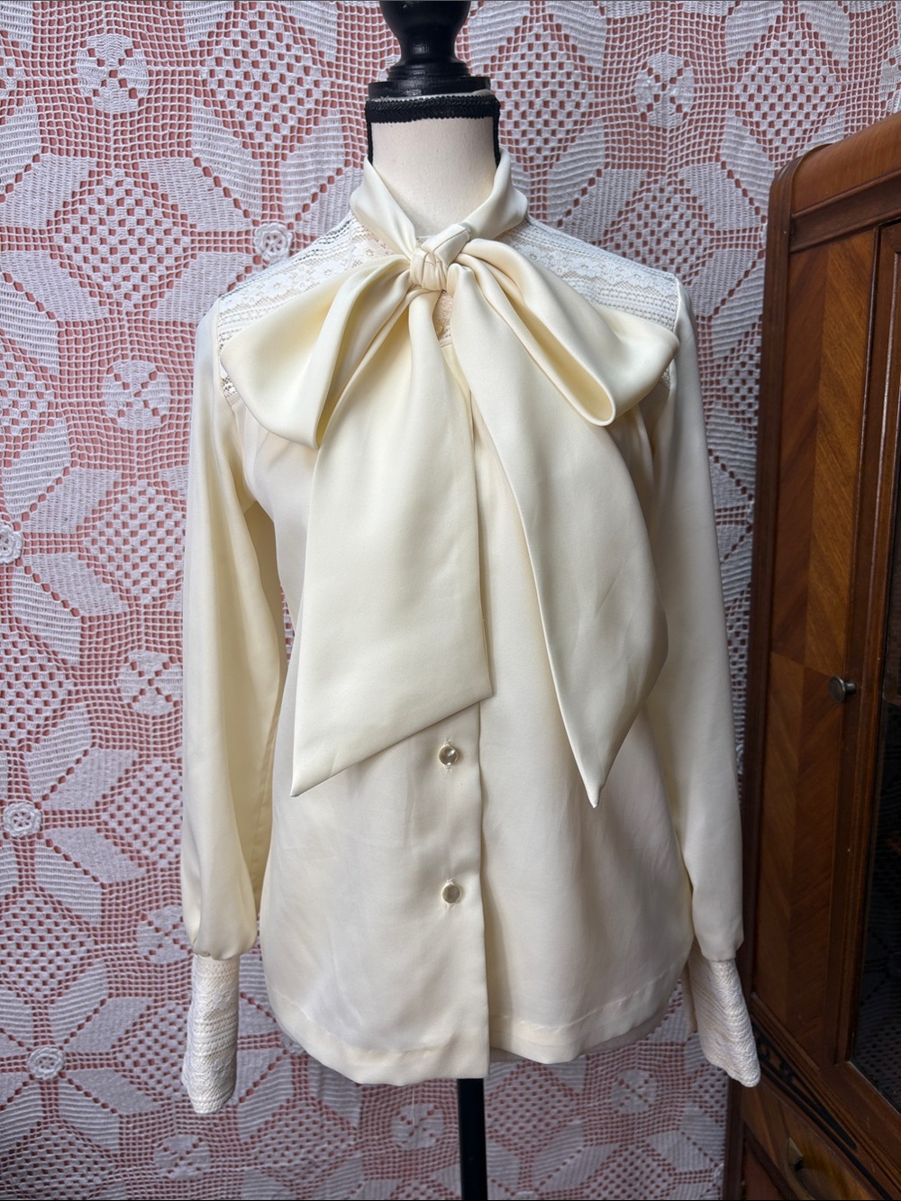 Vintage 70s Bow Blouse with Lace Yoke